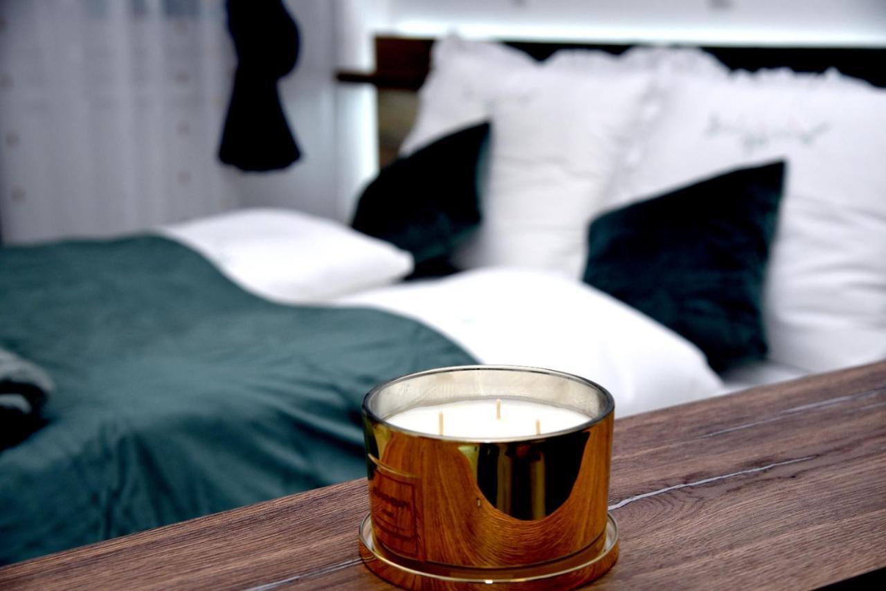 La Luna Premium Deluxe Apartment With Free Jacuzzi, Bikes & Covered Parking Nasice Zewnętrze zdjęcie